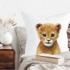 Auf dem Bild ist das Produkt: Kissen bedruckt mit Löwen Polyester Dekokissen 40 x 40 cm mit oder ohne Füllung Geschenk zum Preis von €11.90 abgebildet.