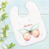 Auf dem Bild ist das Produkt: Bedrucktes Babylätzchen Schmetterling mit Klettverschluss Wunschnamen Individuell Kinder Lätzchen Kleinkind zum Preis von €14.9 abgebildet.