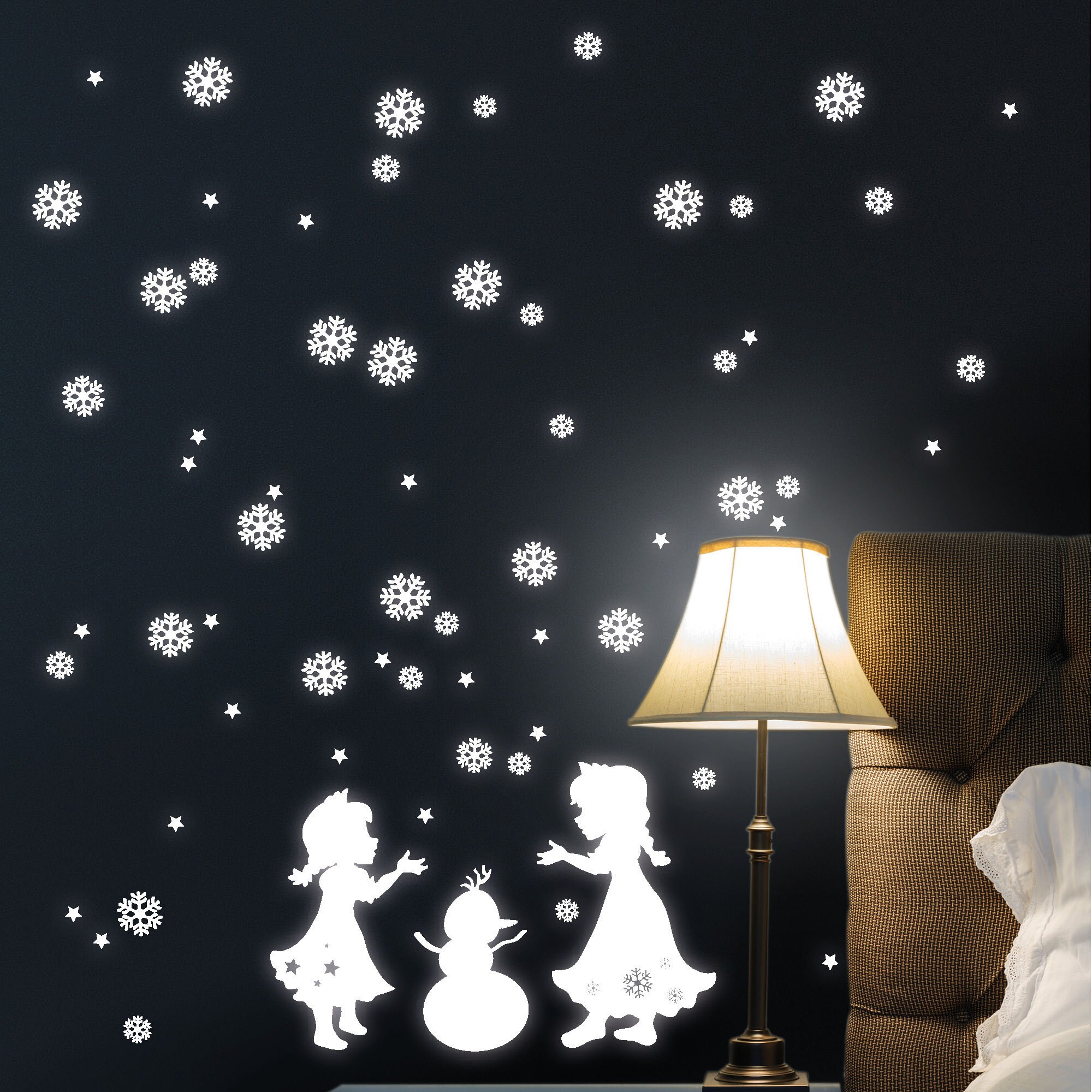 Leuchtaufkleber Kinderzimmer zwei fluoreszierende Prinzessinnen mit Schneemann Dekoration Babyzimmer