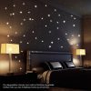 Auf dem Bild ist das Produkt: Leuchtaufkleber nachtleuchtende Herzen fluoreszierend 117 Stück Wandaufkleber Kinderzimmer zum Preis von €15.9 abgebildet.