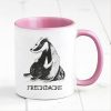 Auf dem Bild ist das Produkt: Tasse bedruckt Dachs Frechdachs Geschenk Geburtstag Kaffeetasse Kaffeebecher 330 ml spülmaschinenfest zum Preis von €17.90 abgebildet.