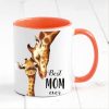 Auf dem Bild ist das Produkt: Tasse bedruckt Giraffe Best Mom ever Muttertag Geschenk Kaffeetasse 330 ml Keramik Spülmaschinenfest zum Preis von €17.90 abgebildet.