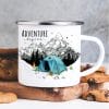 Auf dem Bild ist das Produkt: Tasse Campingbecher Emaille Berge und blaues Zelt, Adventure begins, Reisen Urlaub, Geschenk Geburtstag Camper zum Preis von €18.90 abgebildet.