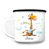 Auf dem Bild ist das Produkt: Tasse Emaille Campingbecher Giraffe personalisiert mit Wunschname Geschenk Kindertasse zum Preis von €18.9 abgebildet.