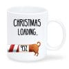 Auf dem Bild ist das Produkt: Bedruckte Tasse Weihnachtszeit Hund Dackel Christmas loading Weihnachtsgeschenk zum Preis von €15.90 abgebildet.