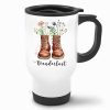 Auf dem Bild ist das Produkt: Thermobecher bedruckt mit Wanderstiefeln Wildblumen und Wanderlust, Geburtstagsgeschenk Naturliebhaber zum Preis von €26.9 abgebildet.