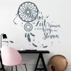 Auf dem Bild ist das Produkt: Wandtattoo Traumfänger Nimm dir Zeit zu träumen, es ist der Weg zu den Sternen Spruch Zitat  Schriftzug Wandbild Wandaufkleber zum Preis von €20.90 abgebildet.
