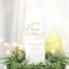 Auf dem Bild ist das Produkt: Weiße Hochzeitskerze Geburtstagskerze Blumenkranz Maiglöckchen personalisiert Hochzeitsgeschenk Spruch, Valentinstagsgeschenk zum Preis von €5.90 abgebildet.