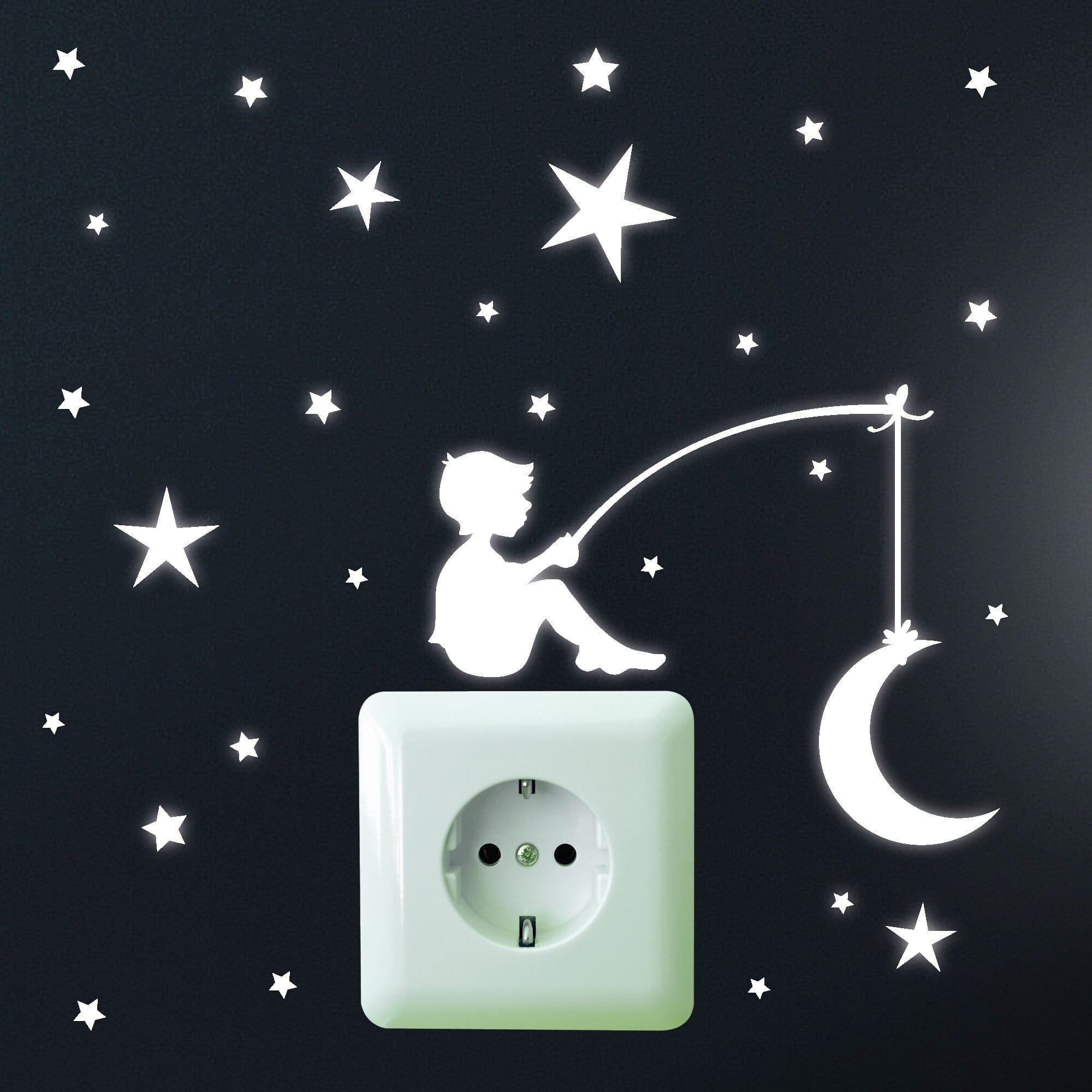 Leuchtaufkleber Junge mit Mond an der Angel und Sternen Fluoreszierende leuchtende Sticker Wandsticker Steckdose Lichschalter
