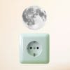 Auf dem Bild ist das Produkt: Leuchtaufkleber Kinderzimmer Mini 4,3 cm Mond im Dunklen Lichtschalter zum Preis von €3.9 abgebildet.
