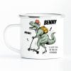 Auf dem Bild ist das Produkt: Kindertasse Emaille Dino Dinosaurier mit Schulranzen personalisiert Wunschname Einschulungsgeschenk zum Preis von €18.9 abgebildet.