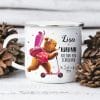 Auf dem Bild ist das Produkt: Kindertasse Emaille Becher Bär Mädchen Roller Schulkind Einschulung Geschenk Schulanfang zum Preis von €18.9 abgebildet.