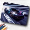 Auf dem Bild ist das Produkt: Gefüllte Federtasche Federmäppchen lila Rennauto personalisiert Wunschname Schulanfang Schule zum Preis von €29.9 abgebildet.