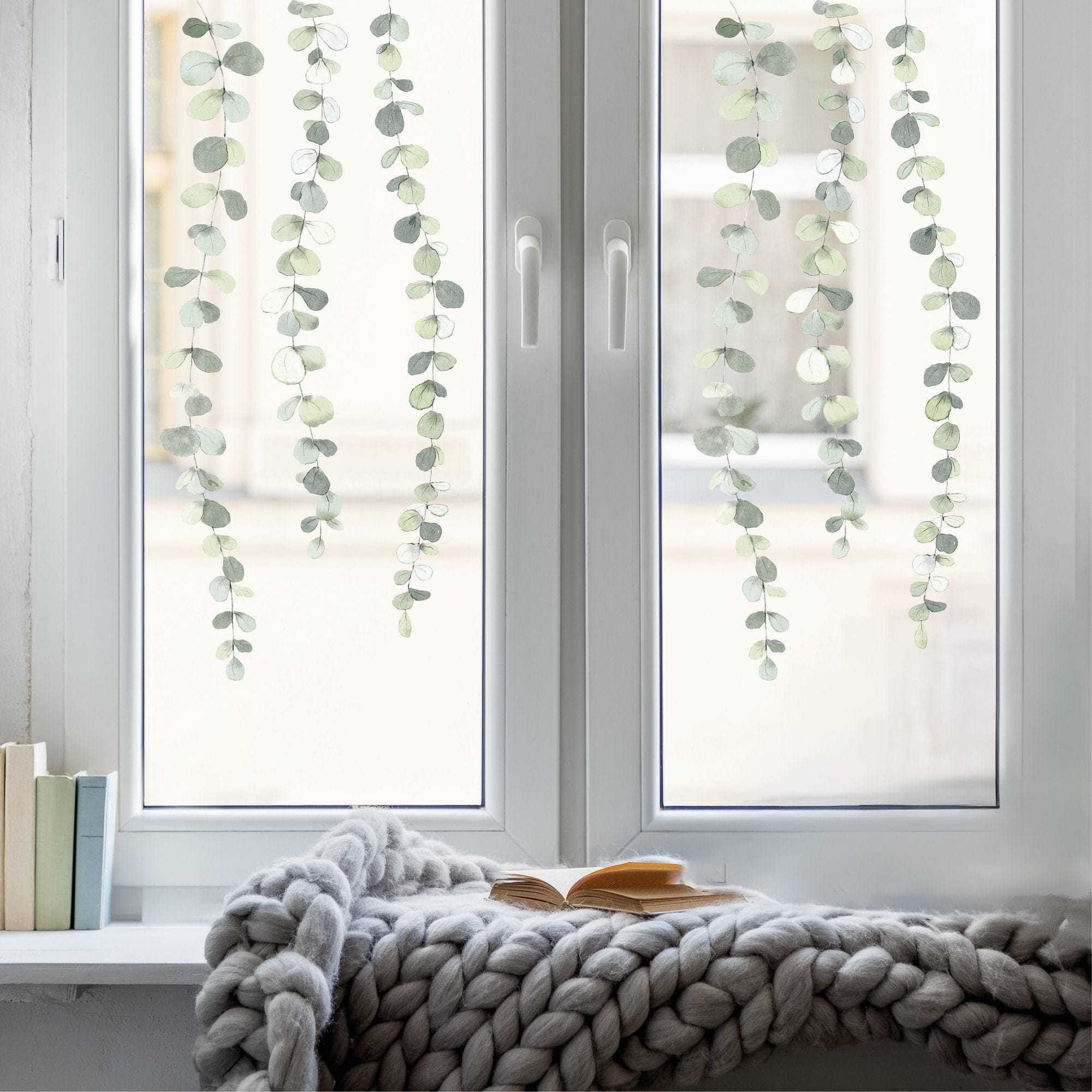 Fensterbild Eukalyptus Ranke Pflanze herunterhängend wiederverwendbar Fensteraufkleber Fensterdekoration Frühling