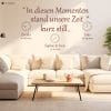 Auf dem Bild ist das Produkt: Wandtattoo In diesen Momenten stand unsere Zeit kurz still personalisiert Namen Datum Familientattoo Wandsticker Erinnerungen zum Preis von €25.90 abgebildet.