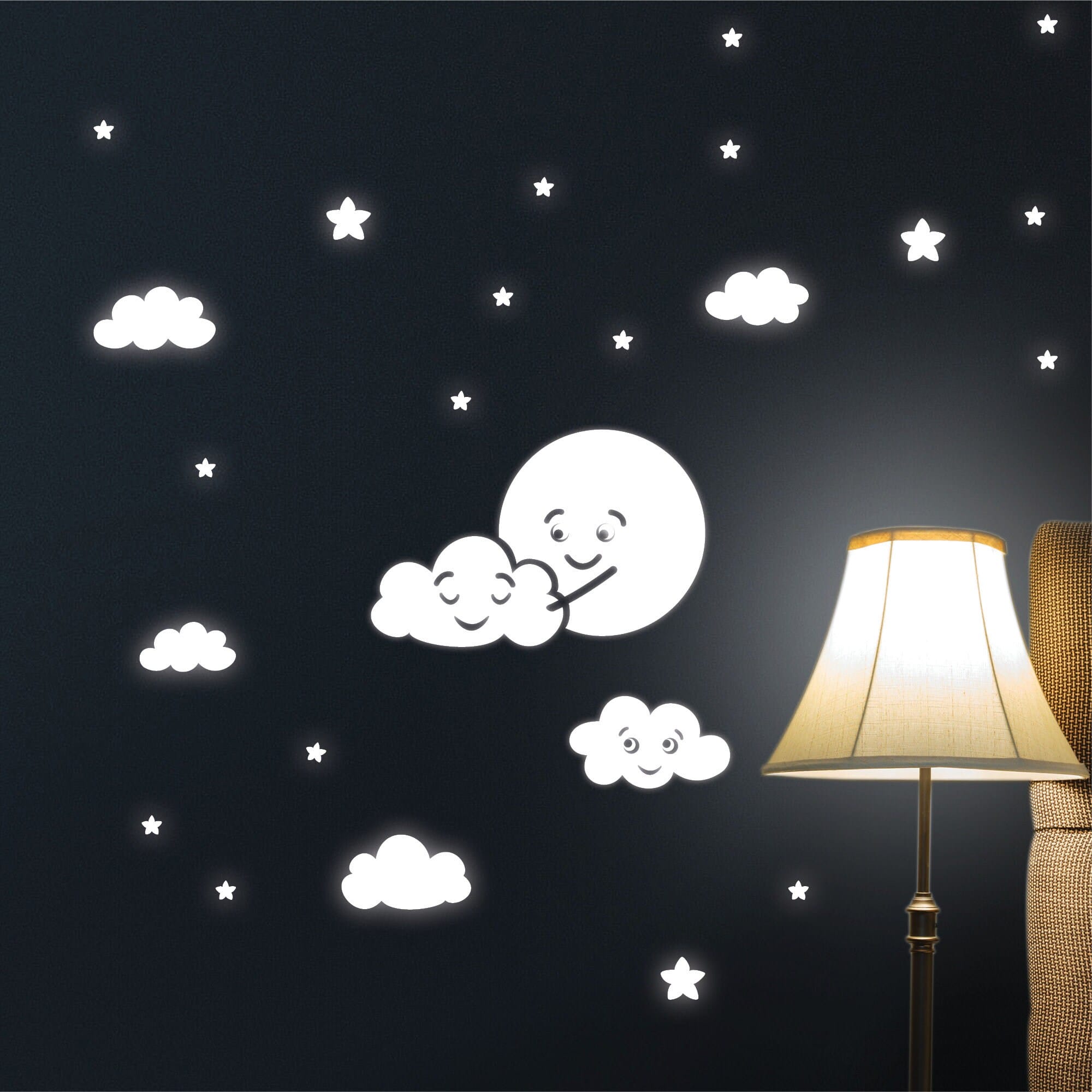 Leuchtaufkleber Kinderzimmer Mond und Wolken mit Gesicht Sternen Leuchtsterne leuchten im Dunklen