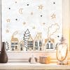 Auf dem Bild ist das Produkt: Fensteraufkleber Winterstadt schlicht Strichzeichnung Sterne Mond schwarz beige minimalistisch  Weihnachtsdekoration Winter wiederverwendbar zum Preis von €13.9 abgebildet.