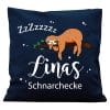Auf dem Bild ist das Produkt: Kissen Faultier Wunschname personalisiert Schnarchecke Wunschkissen Geschenk Lieblingsmensch Freund Kuschelkissen zum Preis von €22.9 abgebildet.