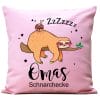 Auf dem Bild ist das Produkt: Kissen Faultier Omas Schnarchecke Geschenk Geburtstag Großmutter zum Preis von €15.90 abgebildet.