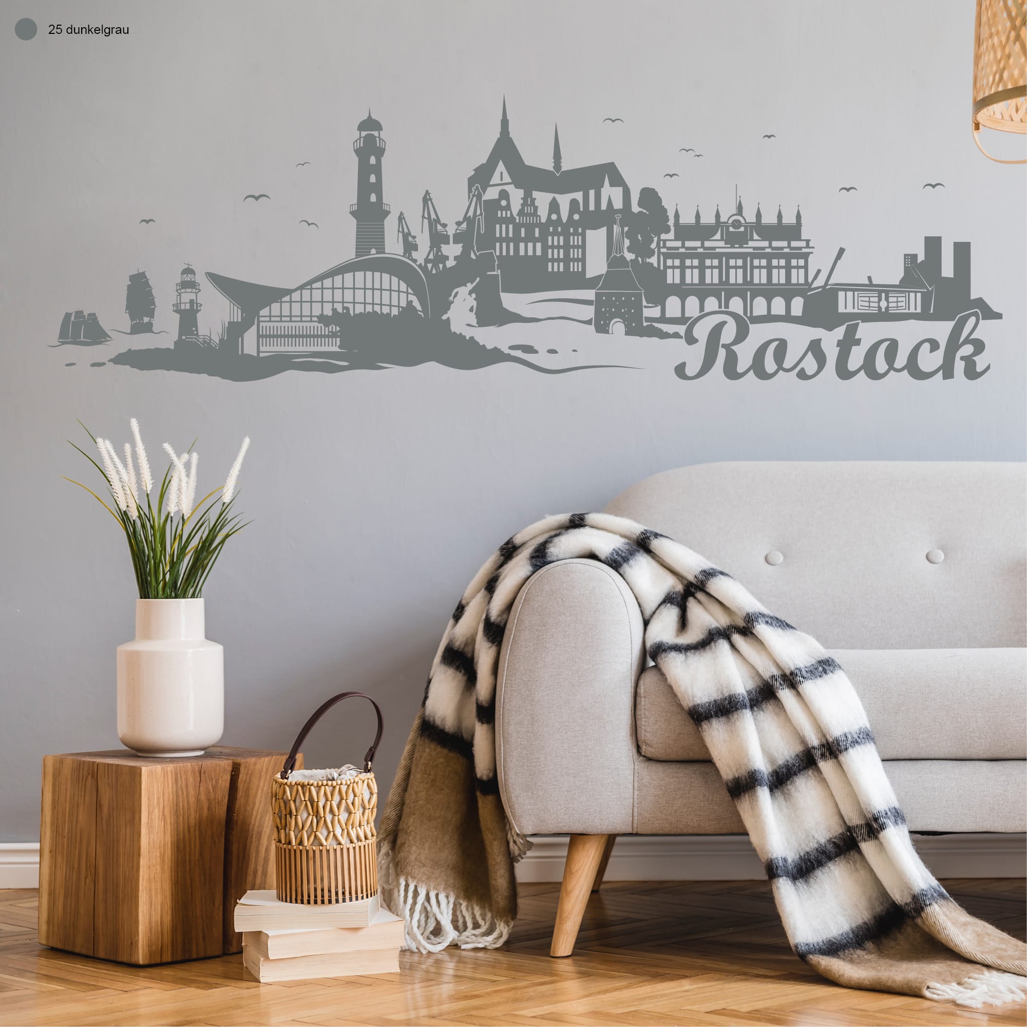 Auf dem Bild ist das Produkt: Wandtattoo Rostock Skyline mit Warnemünde Hansestadt Wandaufkleber Heimat Heimatliebe Ostsee Schriftzug zum Preis von €16.90 abgebildet.