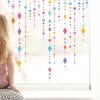 Auf dem Bild ist das Produkt: Fensterbild Konfettikette Rauten Girlande Farbspritzer bunte Vierecke wiederverwendbar Frühling Fasching farbige Kreise Karneval Geburtstag zum Preis von €17.9 abgebildet.