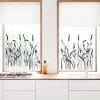 Auf dem Bild ist das Produkt: Fensterbild Gräser Zweige Schilf Wildblumen schwarz oder weiß wiederverwendbar natur Fensteraufkleber Fensterdekoration Frühling Terrasse zum Preis von €17.9 abgebildet.