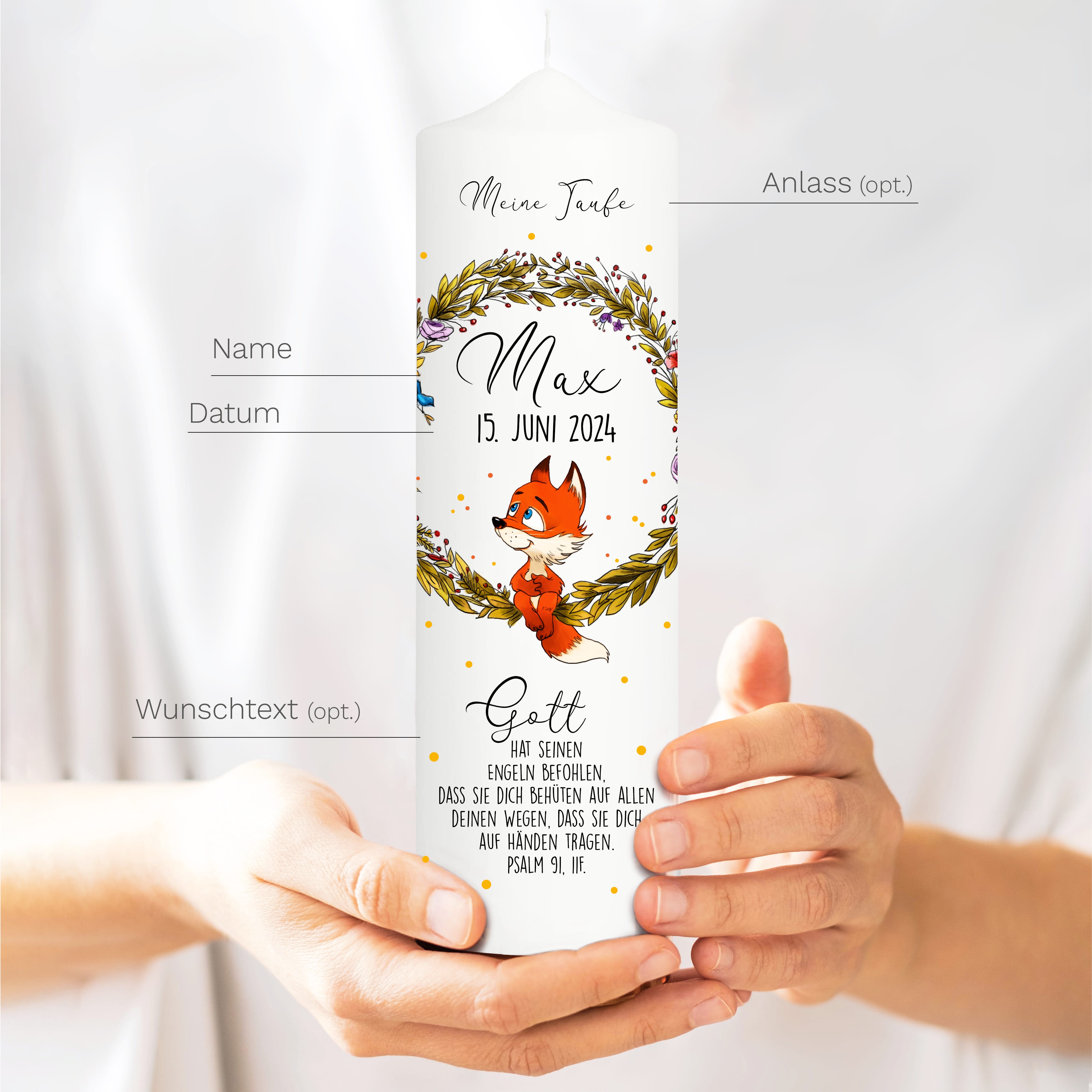 Auf dem Bild ist das Produkt: Taufkerze Kerze zur Taufe oder Geburt personalisiert Blumenkranz Fuchs mit Name Datum Taufspruch zum Preis von €5.90 abgebildet.