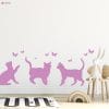 Auf dem Bild ist das Produkt: Wandtattoo vier Katzen mit Schmetterlingen Dekoration Deko Küche Wohnzimmer Bordüre Fußleiste zum Preis von €17.90 abgebildet.